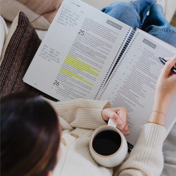 🙏🏼 A 52-Week Journey Through God's Word(✨Hardcover)